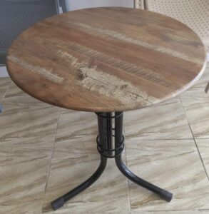 Table pour café